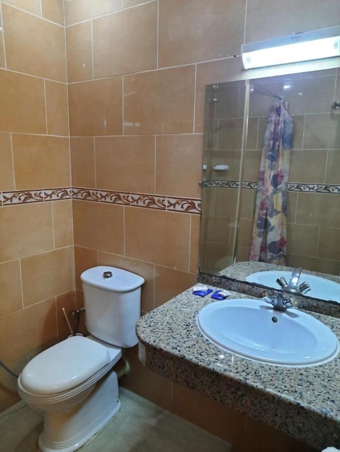 Hotel Les Ambassadeurs Οράν Εξωτερικό φωτογραφία