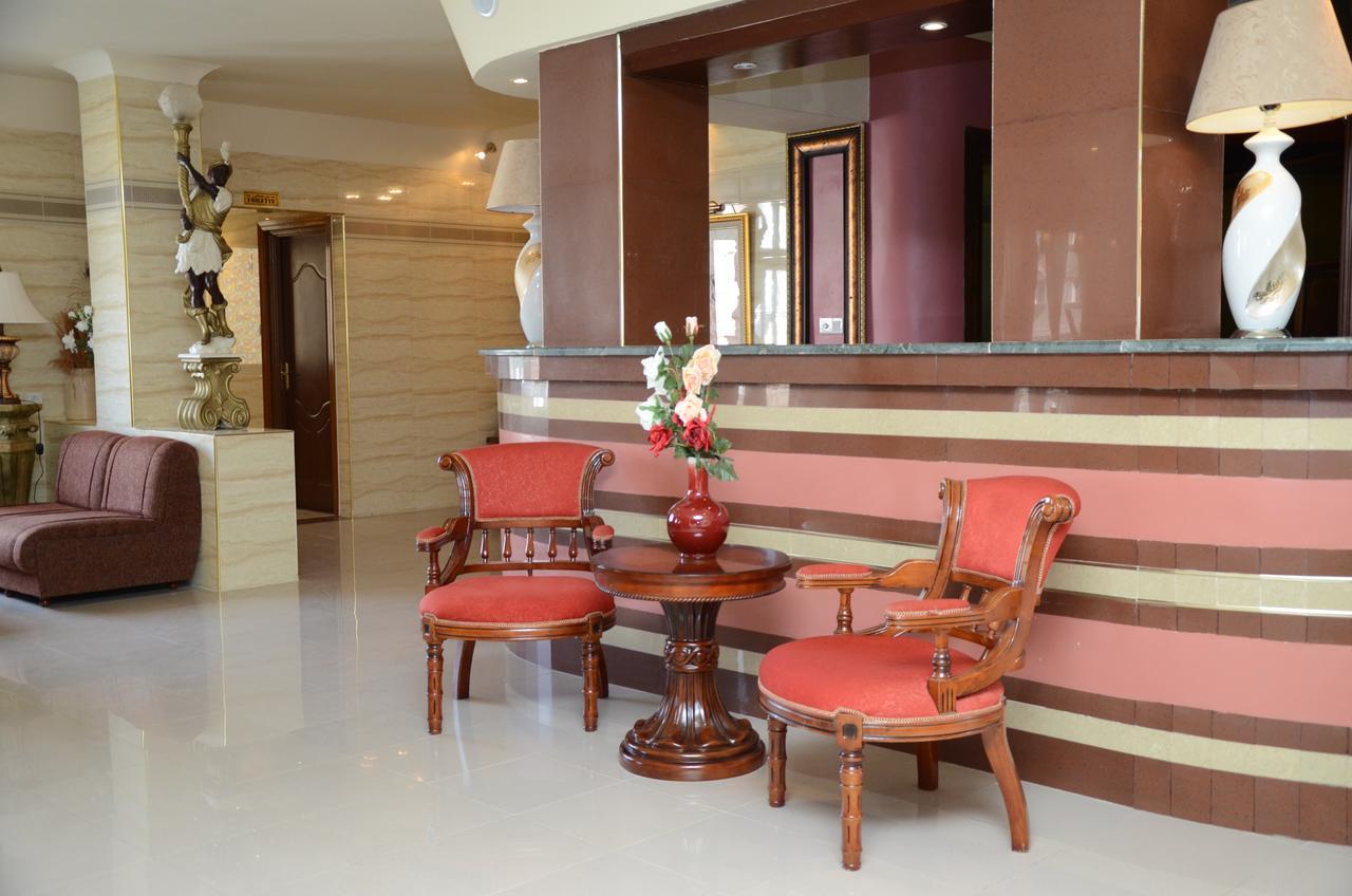 Hotel Les Ambassadeurs Οράν Εξωτερικό φωτογραφία